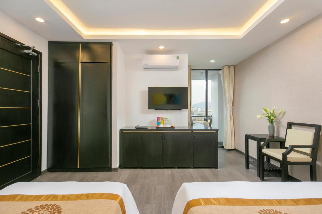 Hanami Hotel Danang Buitenkant foto