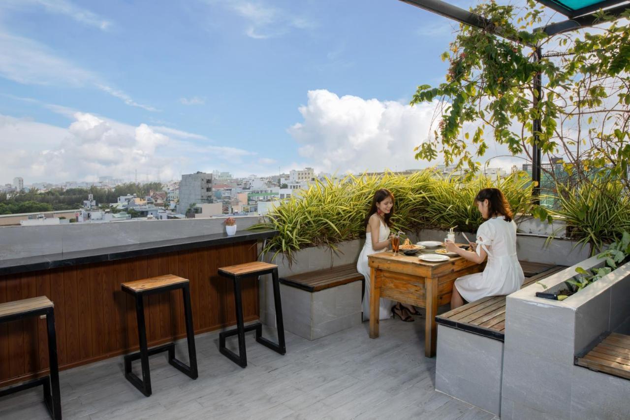 Hanami Hotel Danang Buitenkant foto